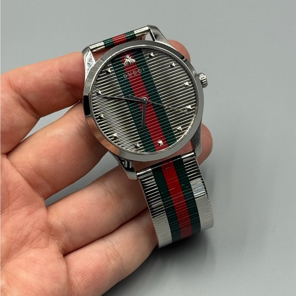 Gucci Mens Watch - Picture 7 of 11